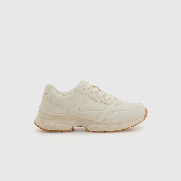 Thick sole sneakers