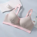 Front Opening Breastfeeding Bra - Image 8